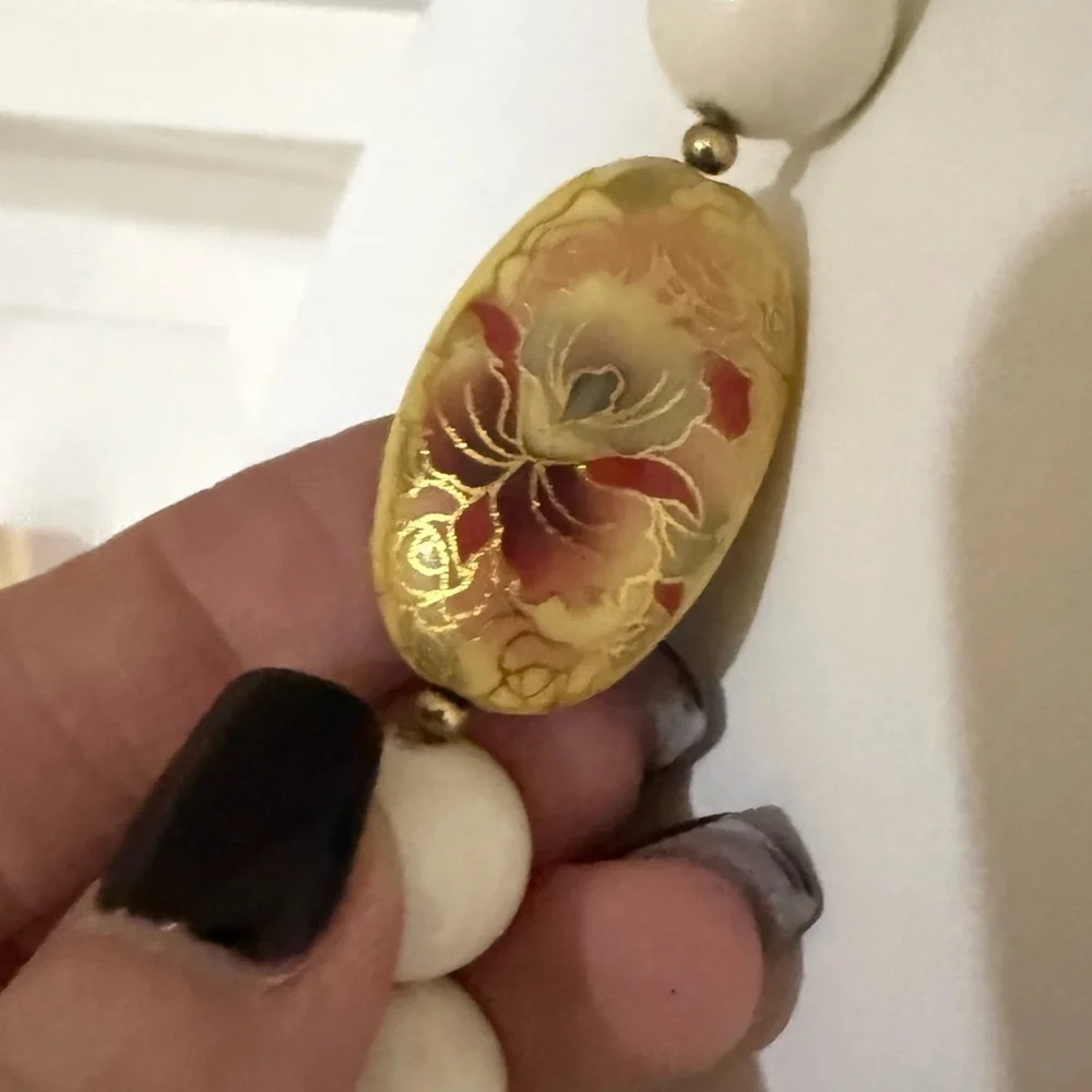 N/A elegant necklace